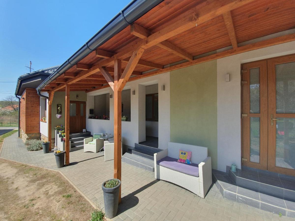 Apartments Sarika Dlhá Ves エクステリア 写真